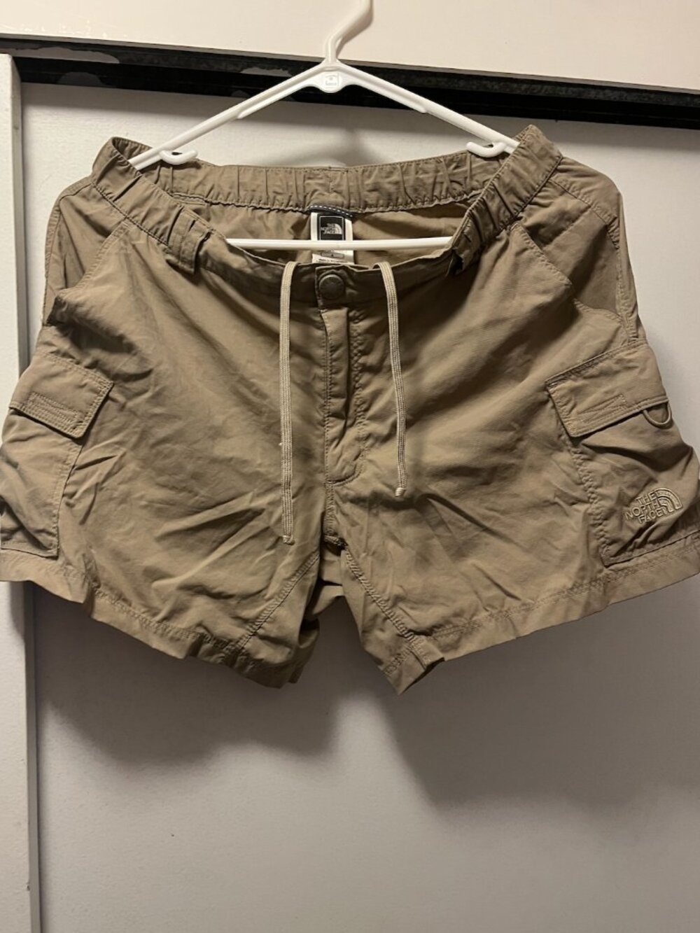 North Face Tan Hiking Cargo Shorts, Size 4